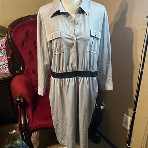 New York & Company Gray Long Sleeve Dress